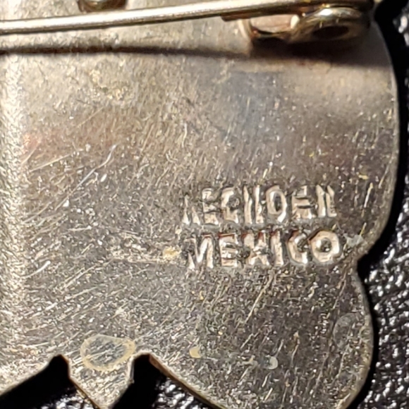 Butterfly Pendant with unique inlay 925 sterling silver - Picture 5 of 14